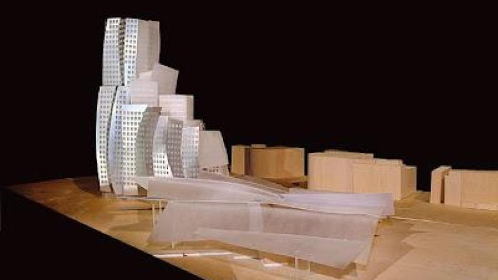 Maqueta de la Torre Sagrera, coneguda com La Núvia, que mai va arribar a construir-se