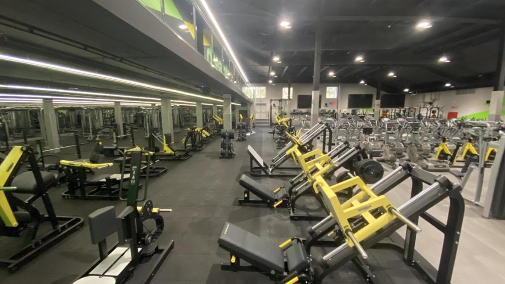 Interior del gimnasio Dreamfit Sant Adrià