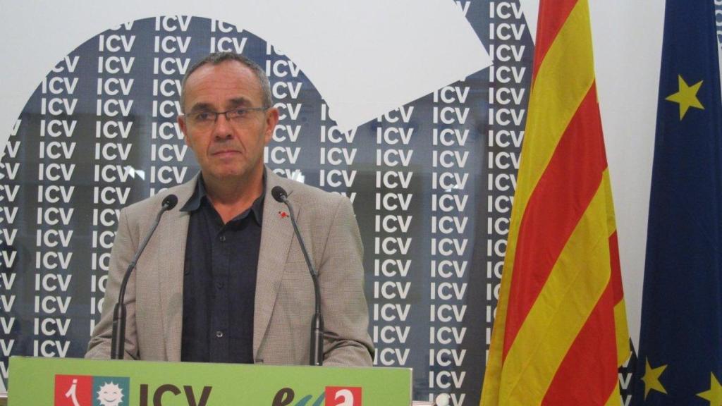El exportavoz de ICV en el Congreso Joan Coscubiela en la antigua sede del partido, en una imagen de archivo