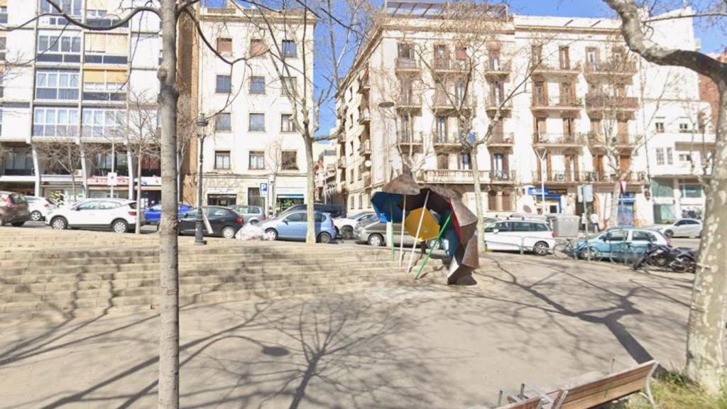 La plaza dedicada a Sant Josep de Calassanç, fundador de la Escuela Pía