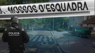 El barrio del Bon Pastor se vuelca con el vecino de 66 años y en silla de ruedas que mató a un ladrón: "Justicia para Pepe"