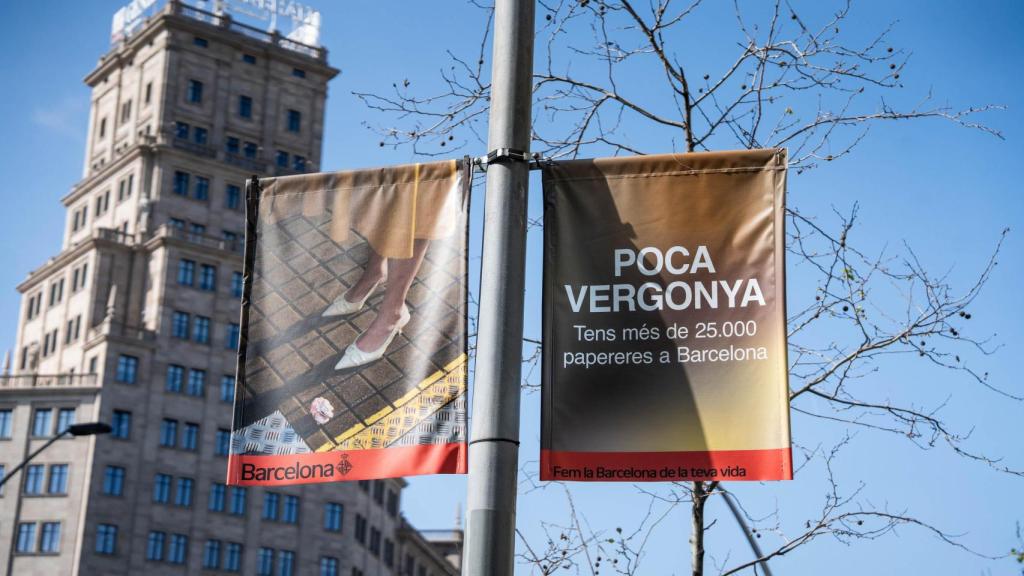 Los carteles de la nueva campaña del Ayuntamiento de Barcelona por el incivismo