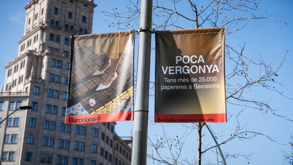 Los carteles de la nueva campaña del Ayuntamiento de Barcelona por el incivismo