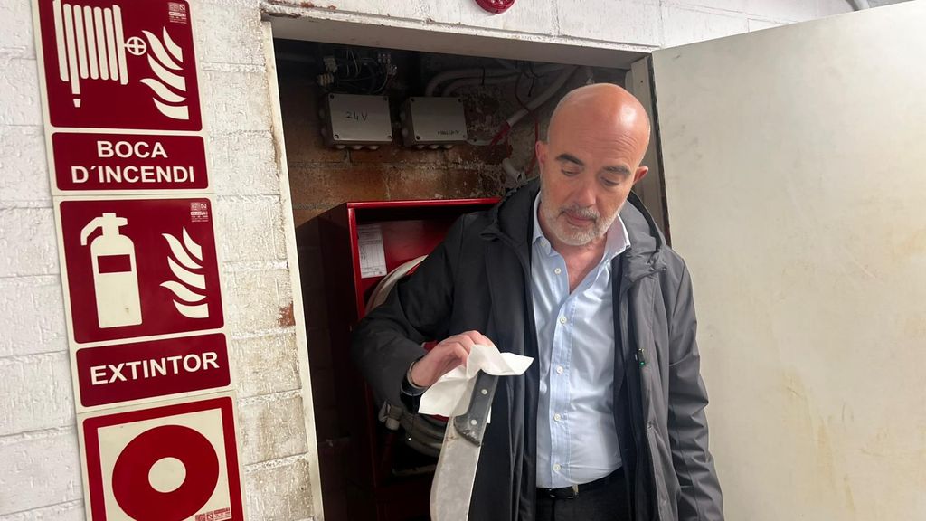 El líder del PP en Barcelona, Daniel Sirera, durante su visita en la salida de emergencia Vall d'Hebron-Taxonera