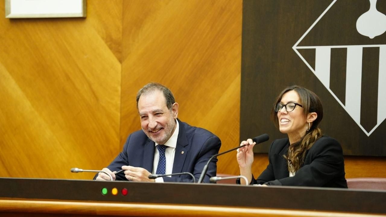 El conseller de Justícia i Qualitat Democràtica, Ramon Espadaler, y la alcaldesa de Sabadell, Marta Farrés