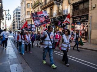 Trabajadores de las residencias de Barcelona se manifiestan este jueves