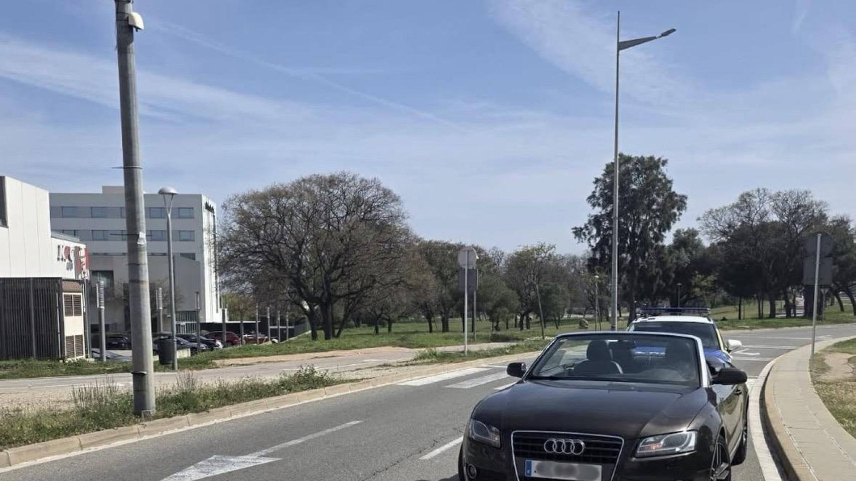Automóvil robado y abandonado en Castelldefels