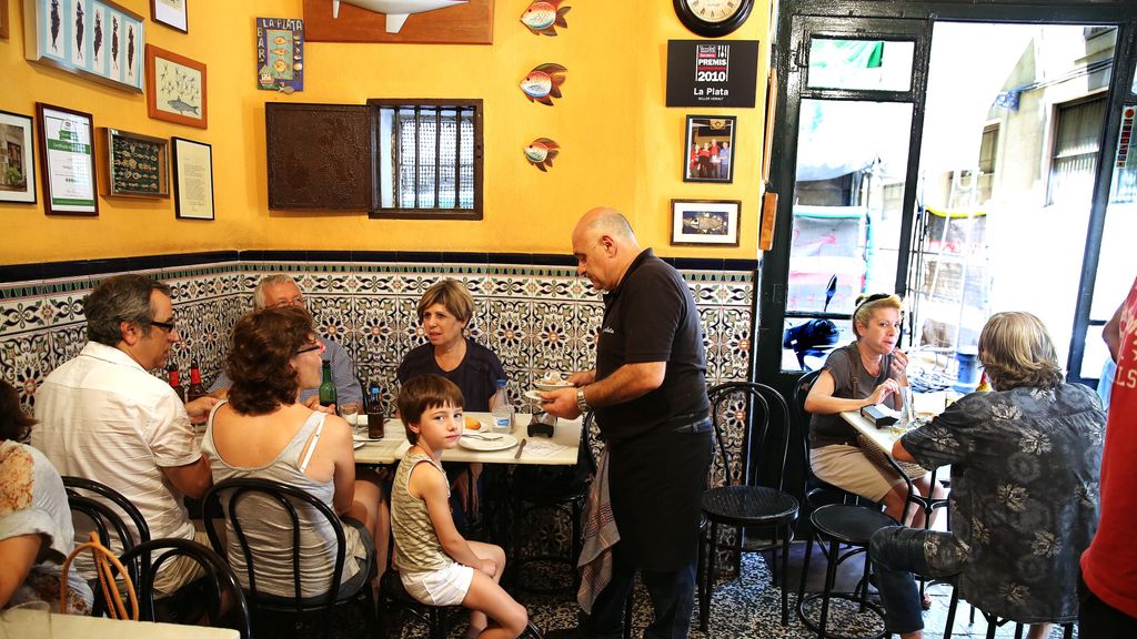 Interior del Bar La Plata