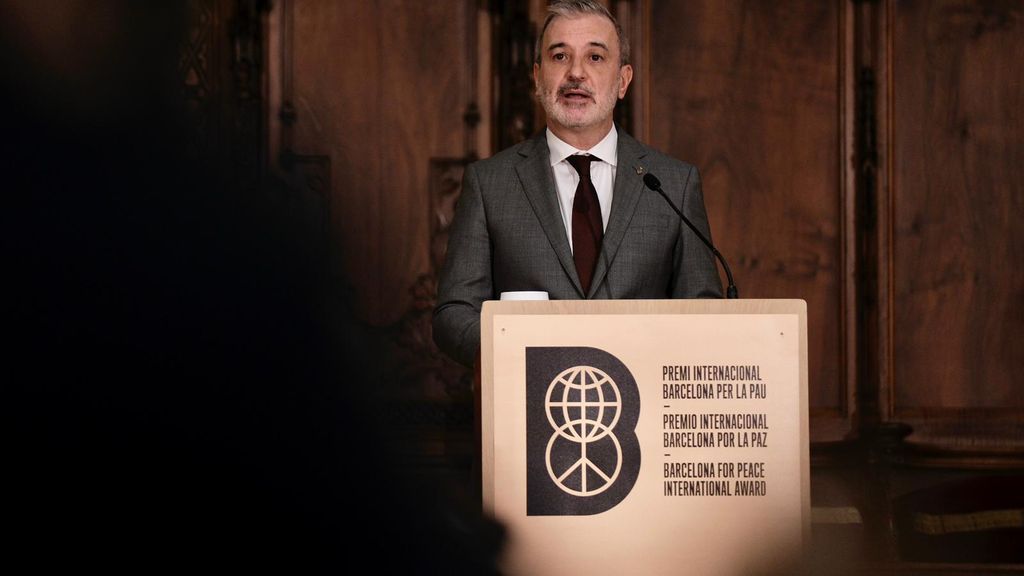 Jaume Collboni, alcalde de Barcelona, durante la presentación del I Premio Internacional de la Paz