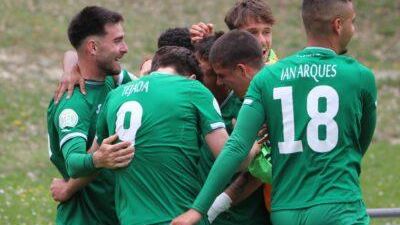 Jugadors del primer equip de la UE Cornellà