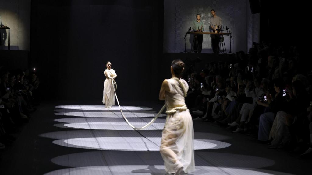 Performance del desfile de SKFK
