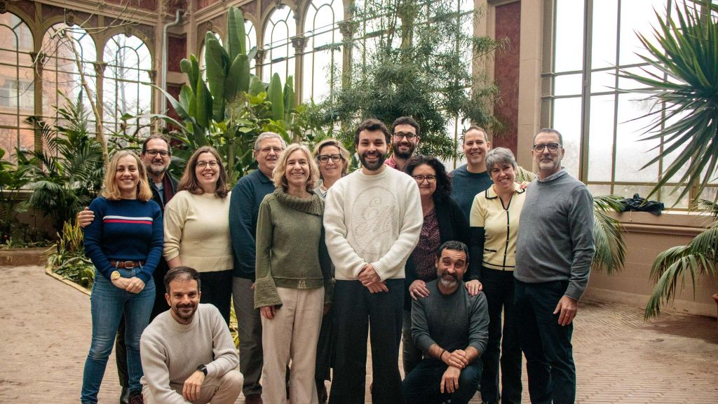 Ricard Farín junto a los miembros de su candidatura a la Federación de ERC en Barcelona