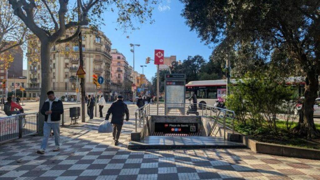 Acceso a la Plaça de Sants del metro de Barcelona