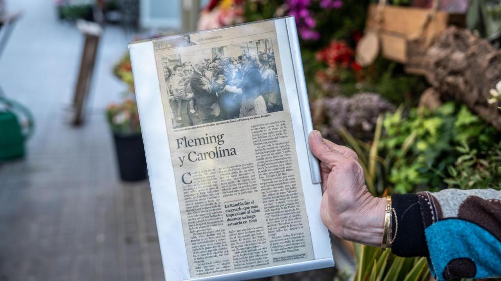 Quiosc de flors 'Carolina' a plaça Catalunya per les obres de la Rambla