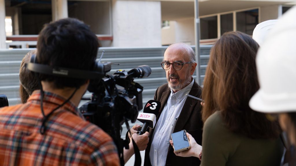 Fundador de Mediapro i representant de Coyoacan, Jaume Roures, en la promoció de pisos de lloguer social a l'Illa Sibèria del Poblenou de Barcelona