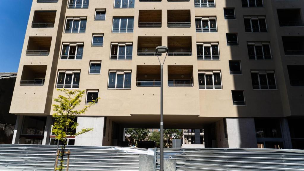 Promoción de pisos de alquiler social en la Illa Sibèria del Poblenou de Barcelona