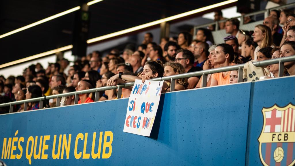 Graderia de l'estadi Johan Cruyff a Sant Joan Despí