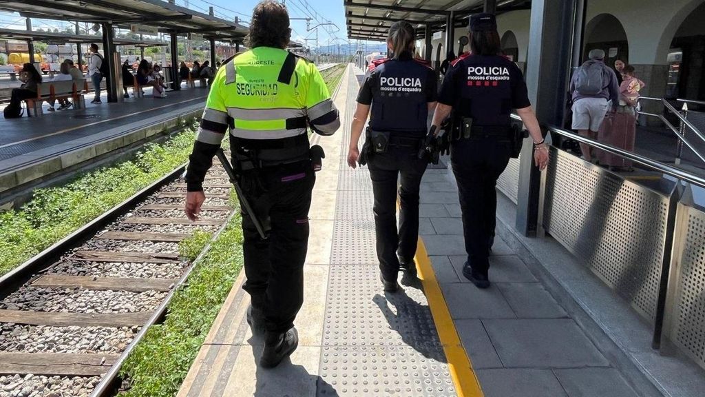 Operativo contra los grafiteros en el transporte público de Barcelona
