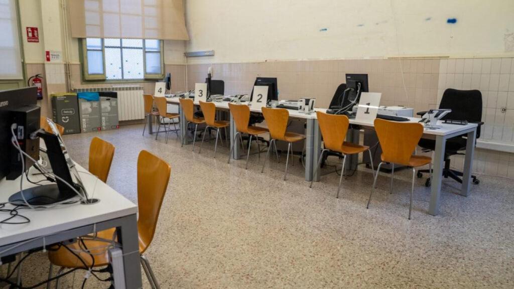 Nuevo punto de atención en Hostafrancs para facilitar la regularización de migrantes