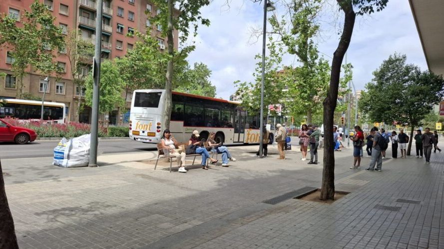 Una parada de autobús en Barcelona
