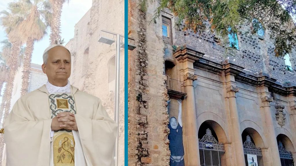 El papa León XIV junto con la iglesia en e