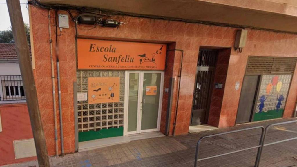 Exterior de la Escola Sanfeliu de L’Hospitalet de Llobregat