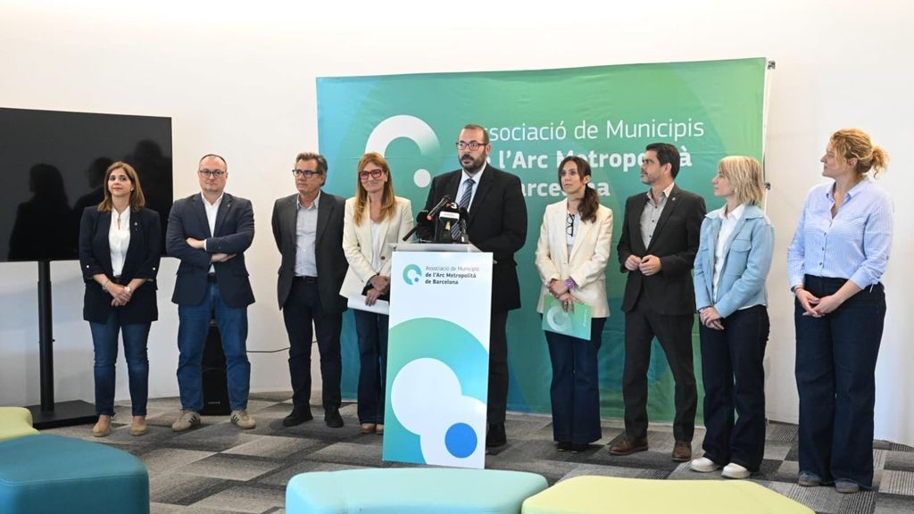 Compareixença dels alcaldes de l'Arc Metropolità
