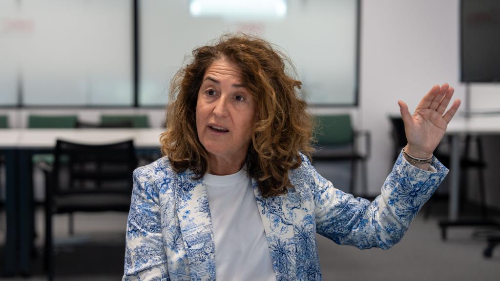 Olga Morales, alcaldessa de Viladecans, durant l'entrevista amb Metrópoli