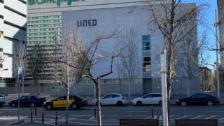 Esclata el conflicte a la UNED de Barcelona: els professors denuncien cobrar "només 4 euros" per dues hores extra