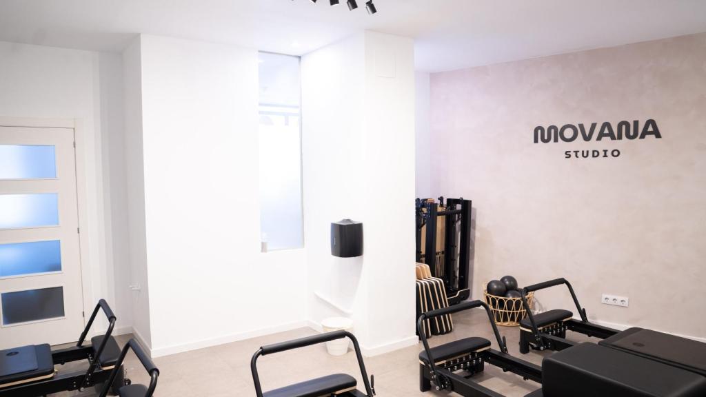 La classe de Pilates Reformer de 'Movana Studio' a Sant Adrià