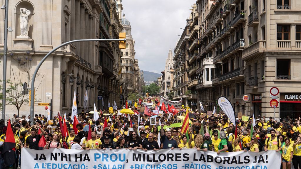 Manifestación de profesores en Via Laietana