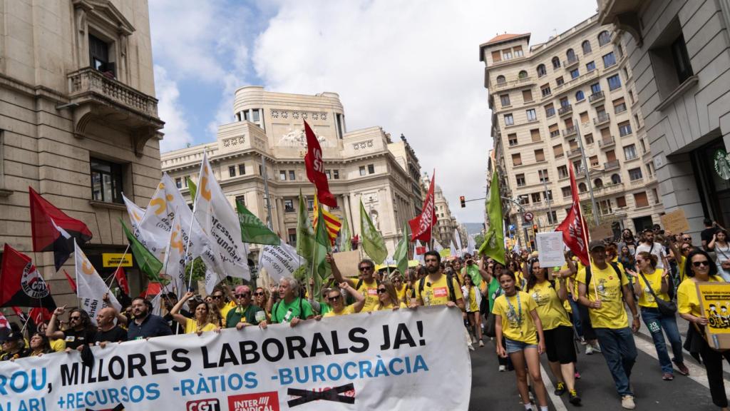 Manifestació de professors a Via Laietana