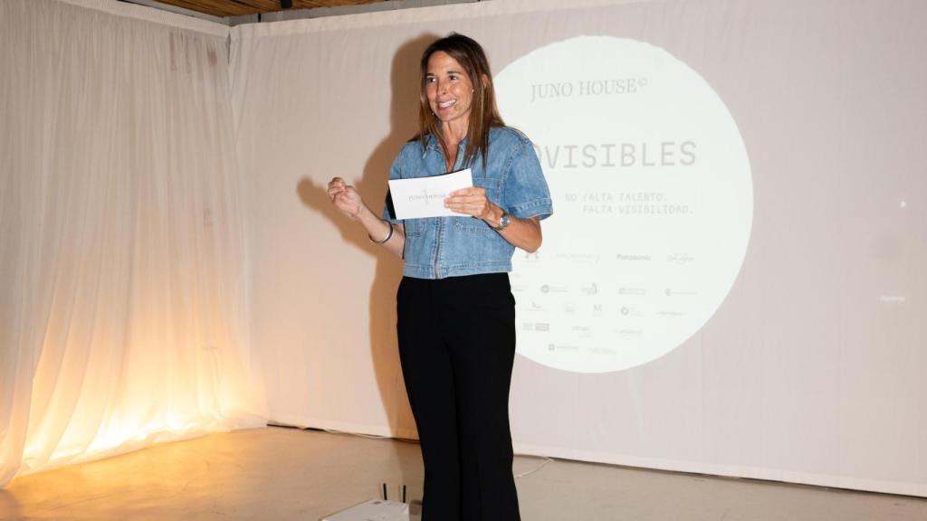 Beatriz de Vicente, CEO de Juno House, durante la presentación de (In)visibles