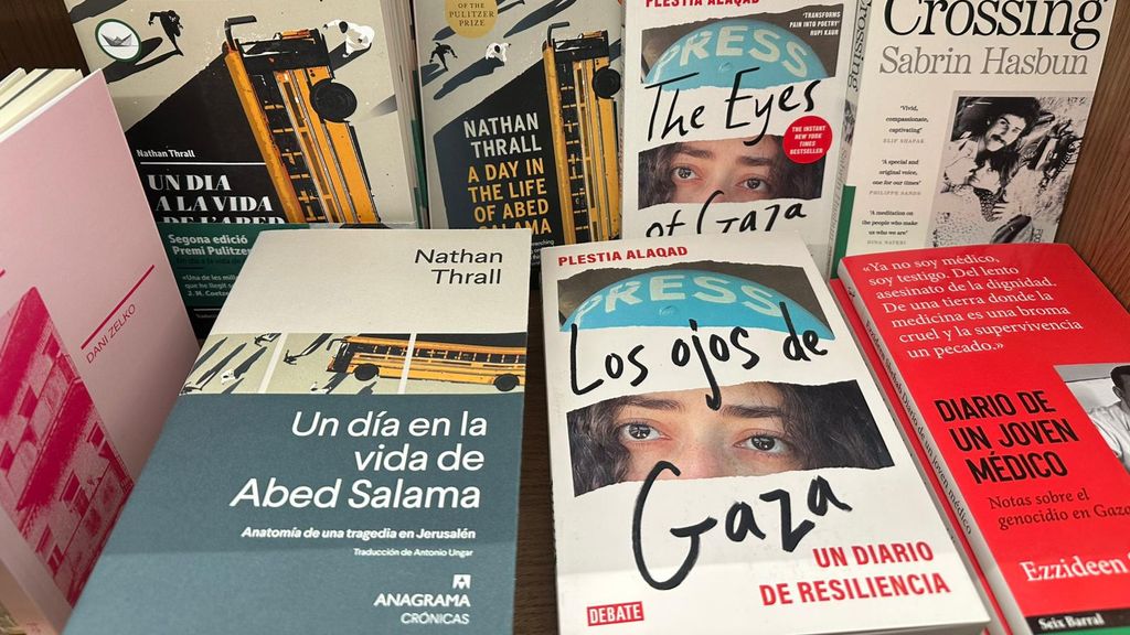 Llibres de la nova Llibreria Finestres Palestina