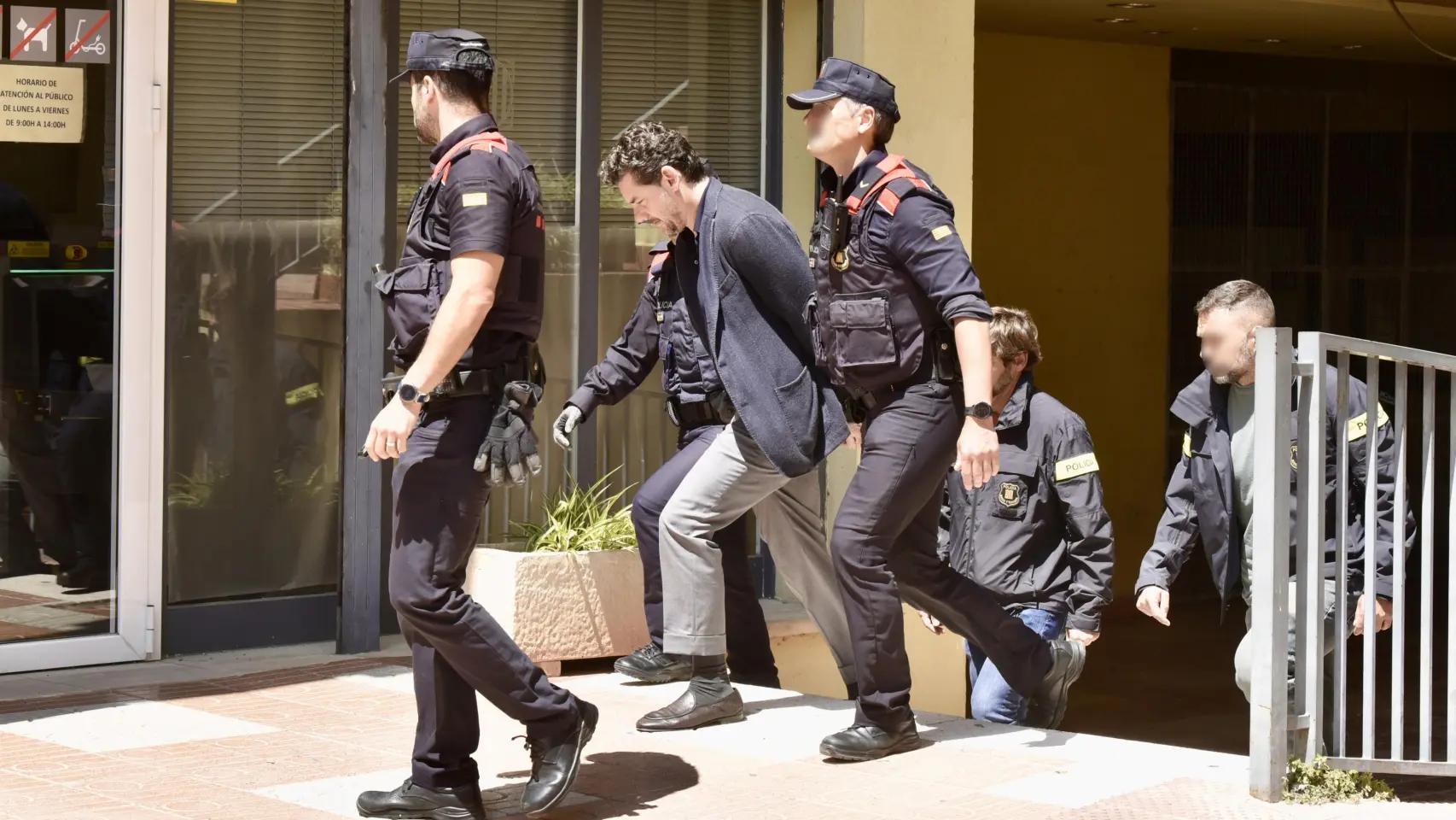 Jonathan Andic, el hijo del fundador de Mango, a su llegada al Juzgado de Instrucción 5 de Martorell, a 19 de mayo de 2026, en Martorell, Barcelona