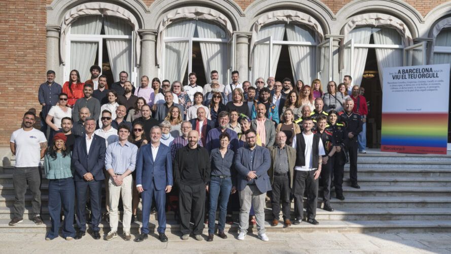 Jaume Collboni presenta la campaña ‘Vive tu Orgullo’