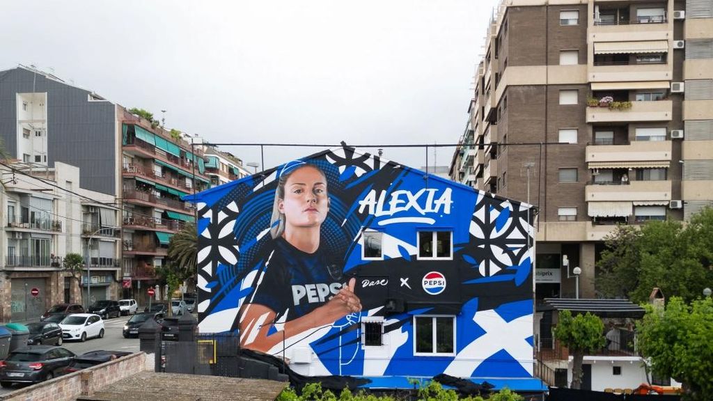 Mural a Mollet en homenatge a Alexia Putellas de l'artista urbà Dase