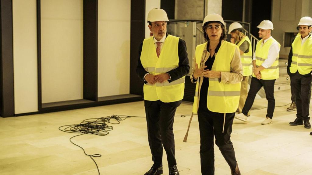 El conseller de Justicia, Ramon Espadaler, visita las obras del futuro Servicio de Guardia del edificio judicial de Sabadell