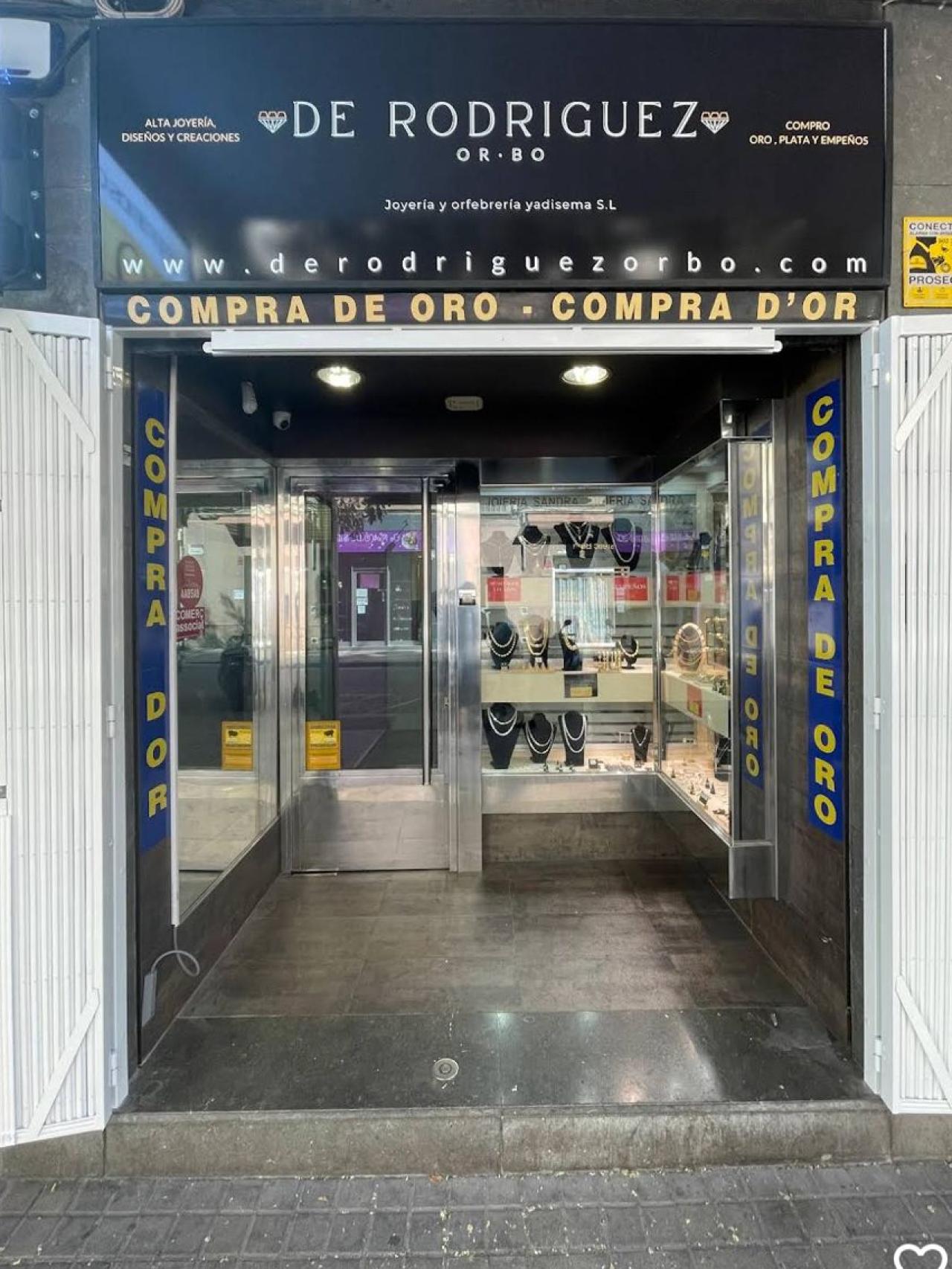 Botiga compro or atracada a Badalona