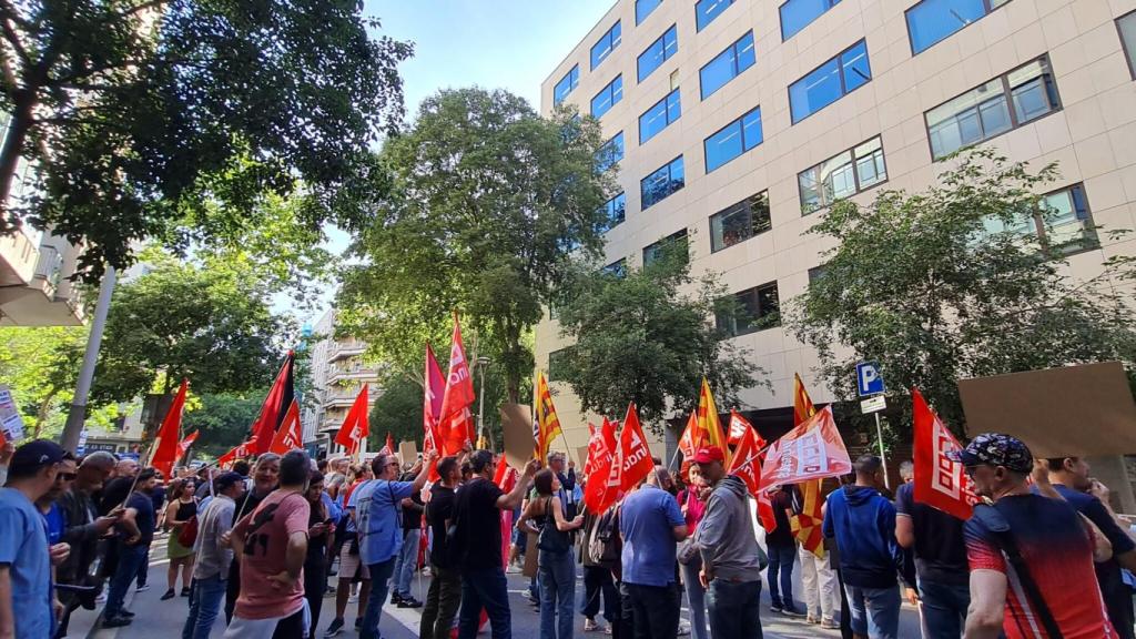 Manifestación contra el ERE de Ficosa 
