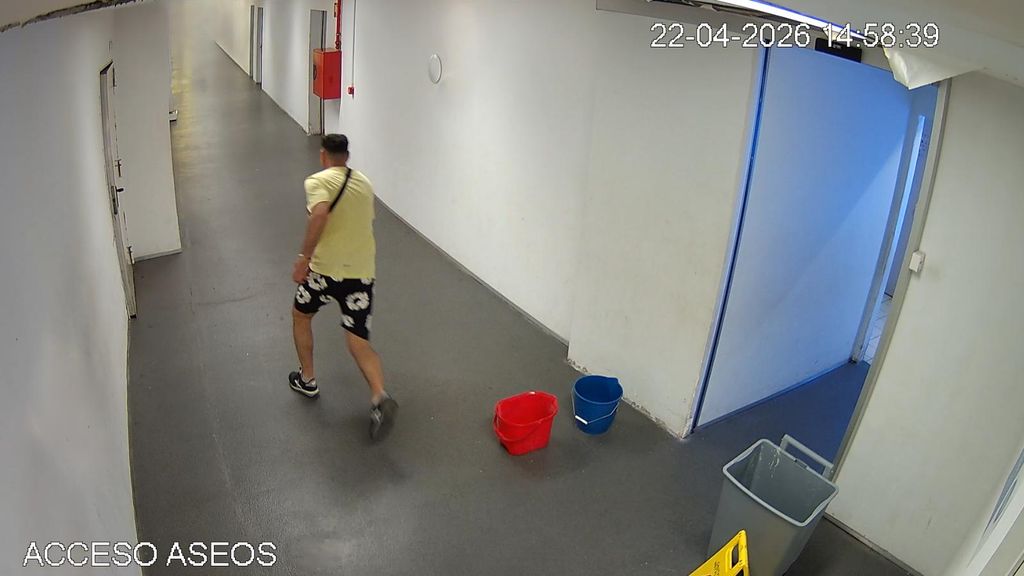 L'home detingut pels Mossos per robar als lavabos públics d'un centre comercial a Barcelona