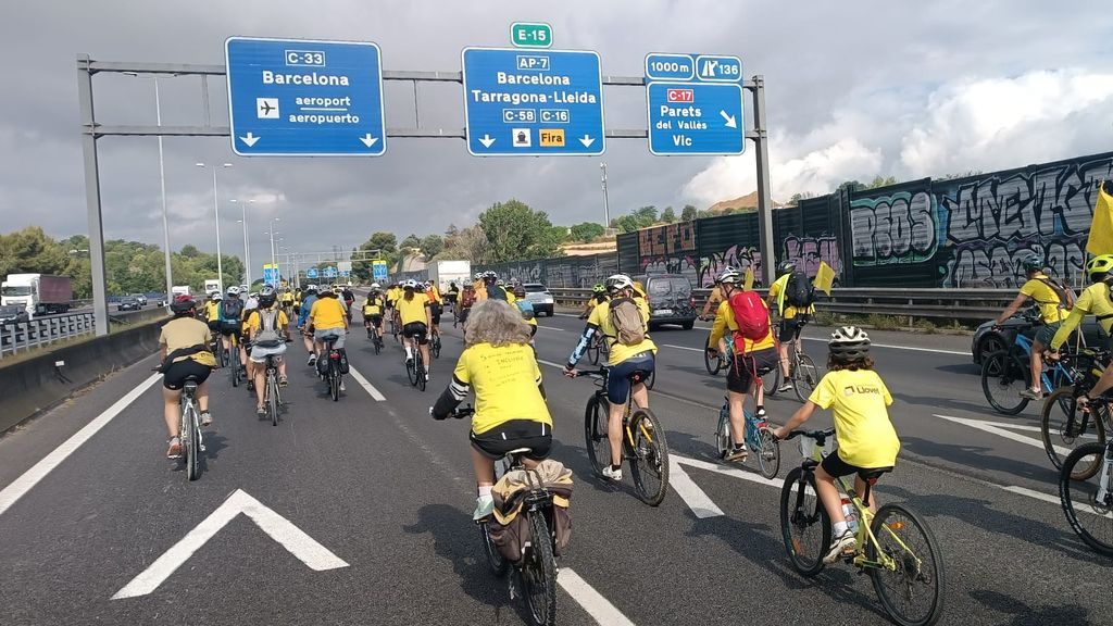 Docents es manifesten en una nova jornada de vaga a Barcelona