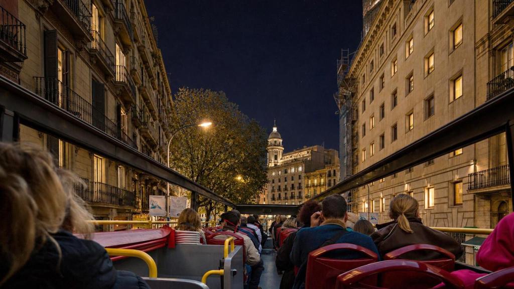 Vista des de dins del bus turístic de Barcelona