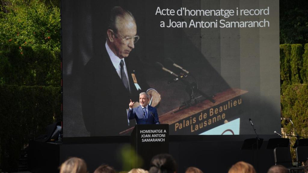 El Rey, como Collboni --en la foto-- e Illa estuvieron presentes en el homenaje a Juan Antonio Samaranch la semana pasada en el Palacete Albeniz