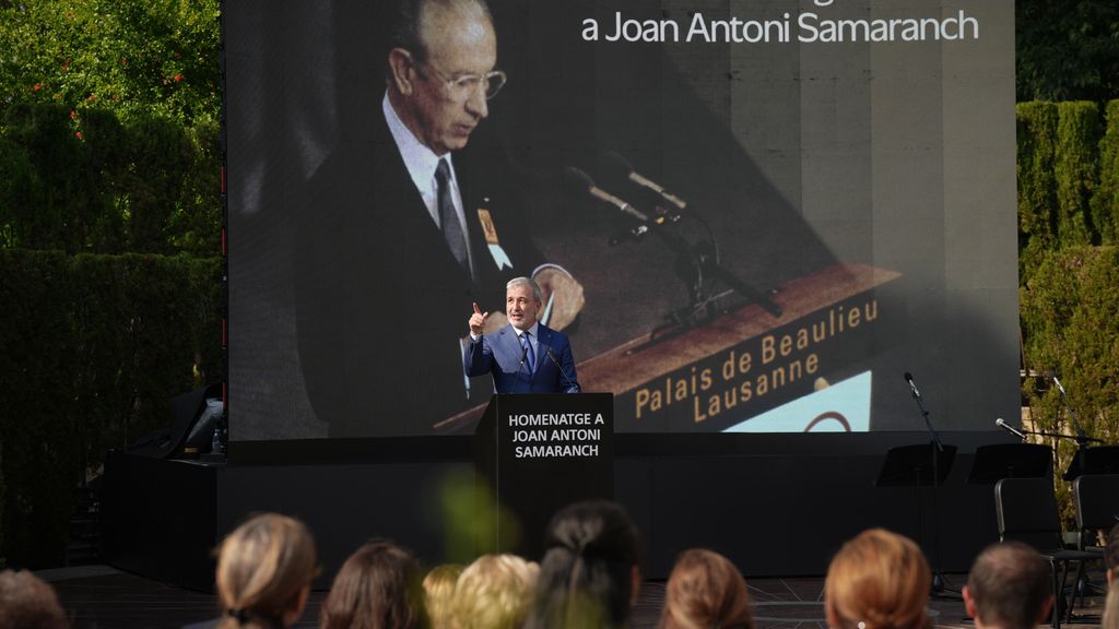 El Rey, como Collboni --en la foto-- e Illa estuvieron presentes en el homenaje a Juan Antonio Samaranch la semana pasada en el Palacete Albeniz