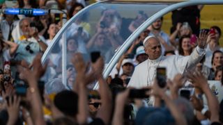 El Papa Lleó XIV 'conquista' Montjuïc amb un missatge que prioritza la salut mental i el 