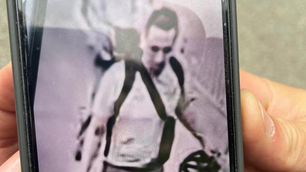 Imagen del pistolero, que ha huido tras perpetrar un asesinato este miércoles en Barcelona