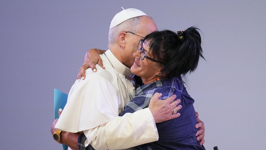 El Papa León XIV durante su visita a Brians 1