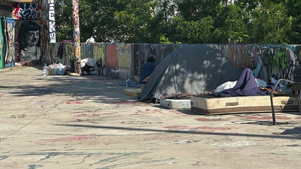 Campament de persones sense sostre al Poble-sec