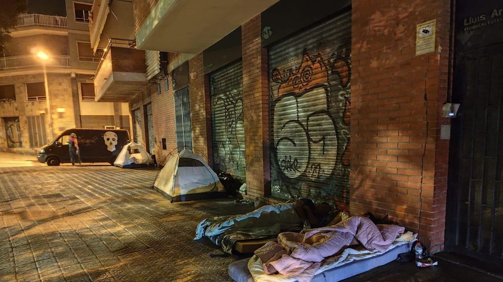 Persones sense sostre al barri del Poble-sec